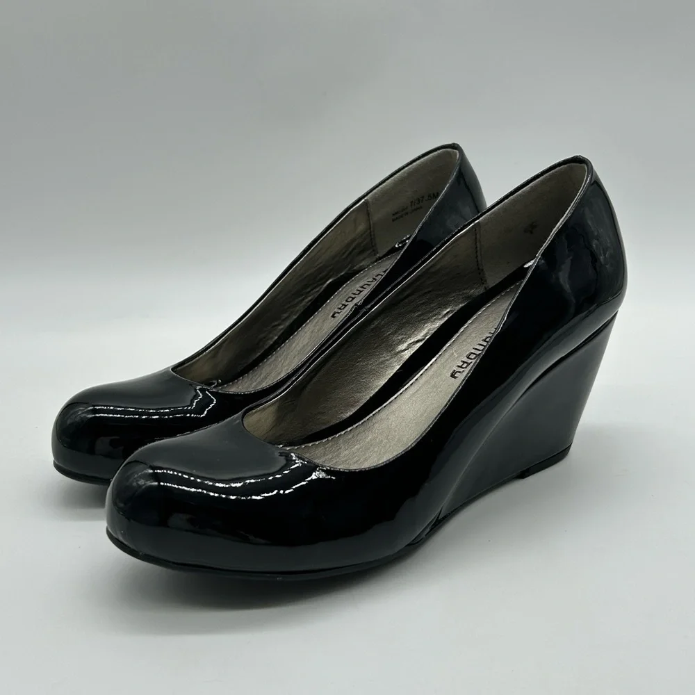 CL by Laundry Black Patent Wedge Heels Size 8.5 Man-Made Upper New With Box